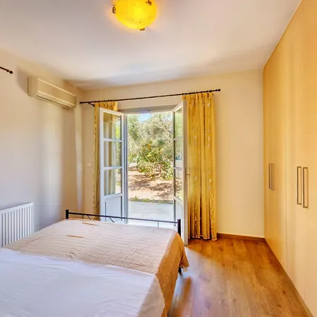 Delona Villa