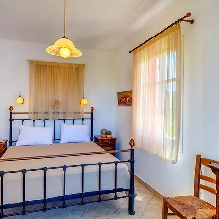 Delona Villa Engares